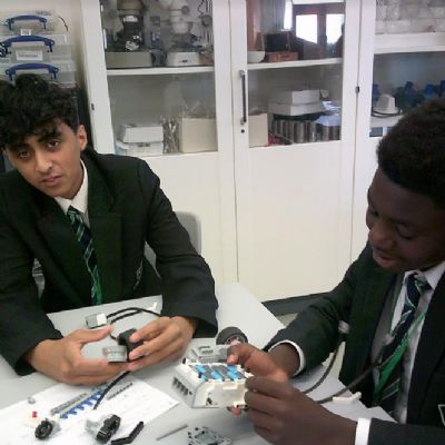 bradfordUniversity-STEMChallenge2